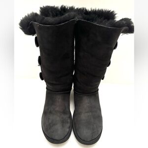 UGG Boots Women SIZE 7 Bailey Button Triplet II Shearling Black Leather CLEAN!!